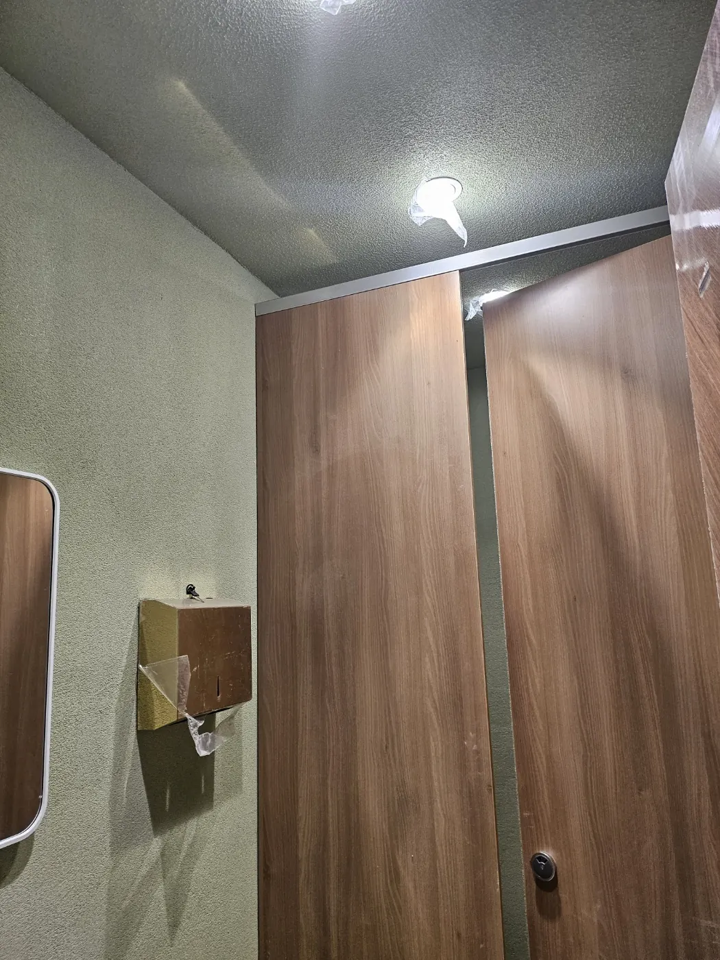 시공 잔여물 정리 — 고암동 준공청소 현장