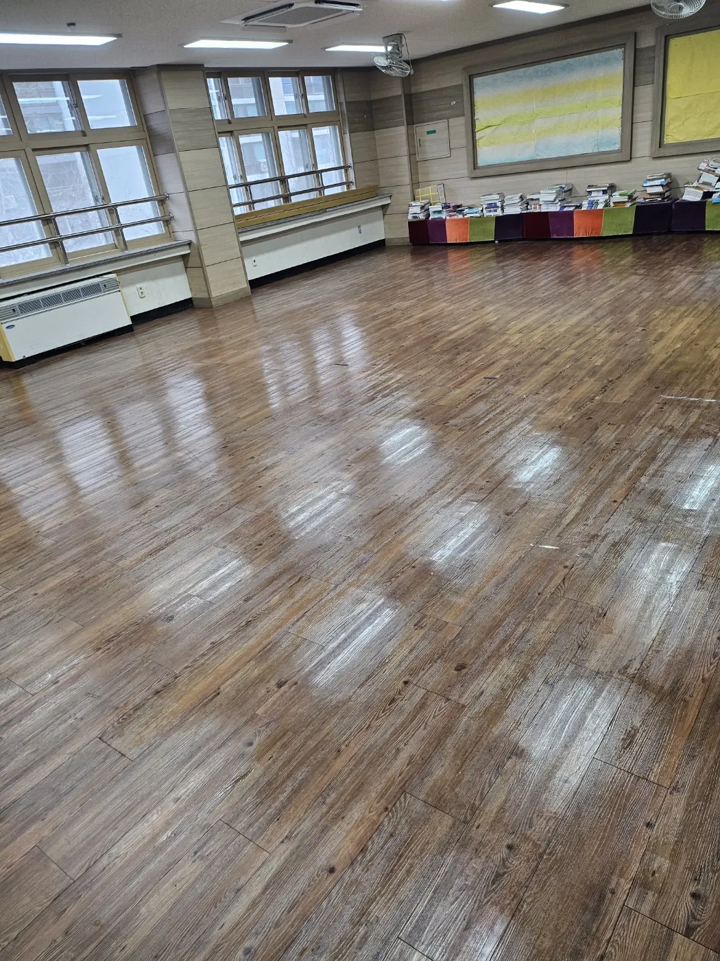 왁스 재코팅 — 충주시 학교청소 현장