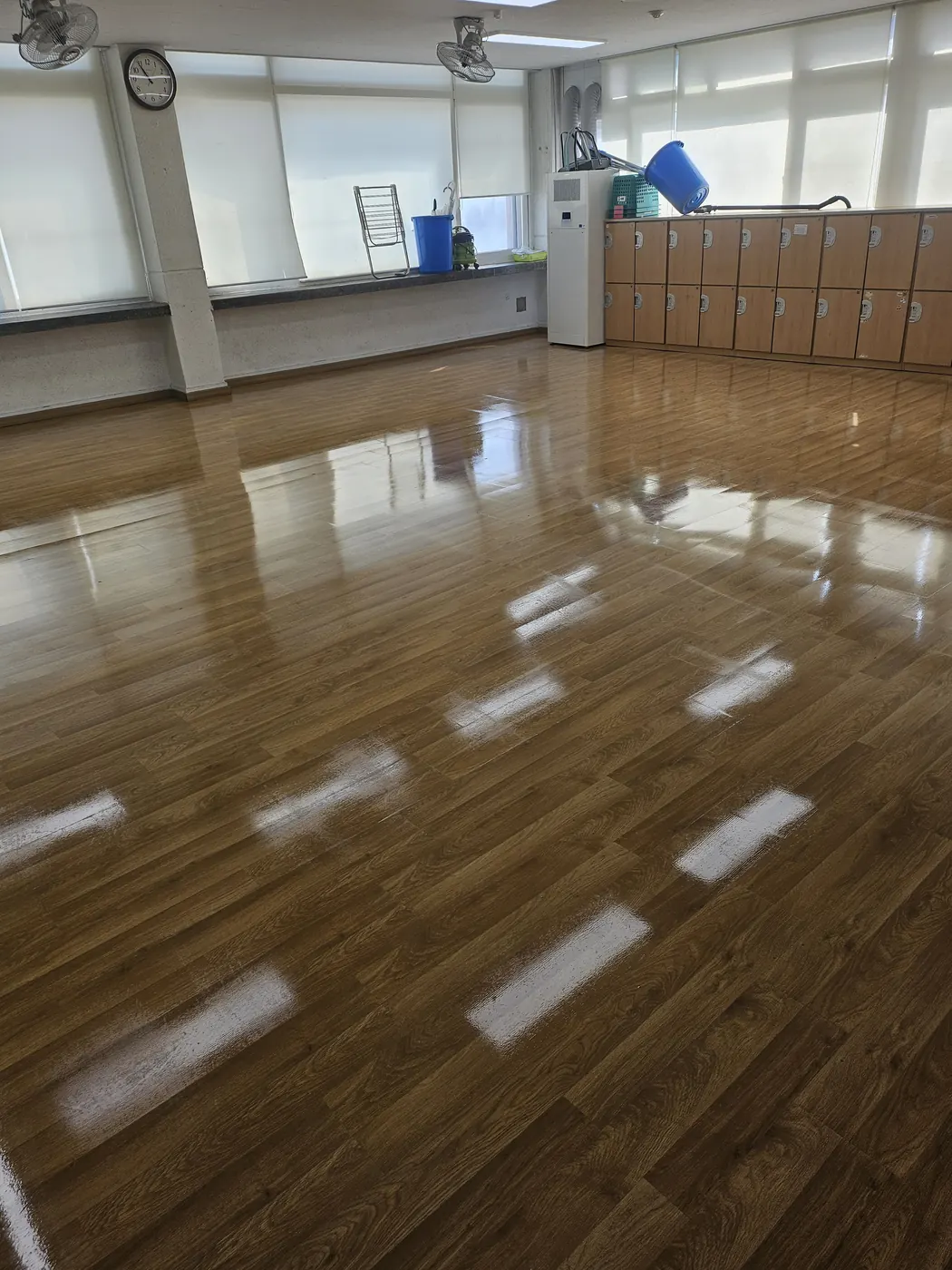왁스 재코팅 — 청주 상당구 학교청소 현장