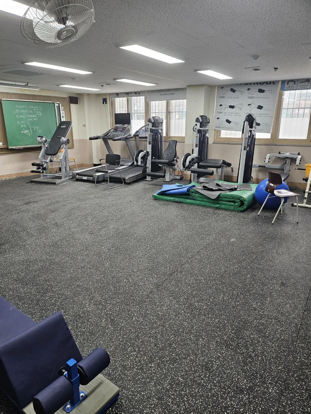 특별실 작업 — 옥천읍 학교청소 현장