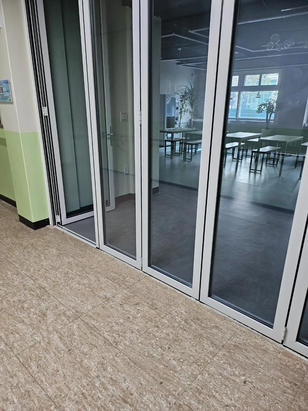 특별실 작업 — 충청북도 학교청소 현장