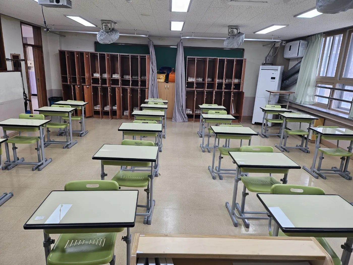 특별교실 정리 — 영동군 학교청소 현장